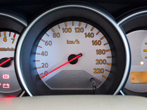 2010款1.6L 劲锐版手动标准版 中控区
