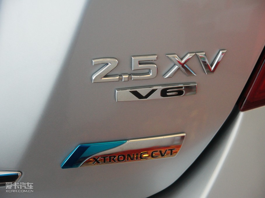 2011[ 2.5XV 