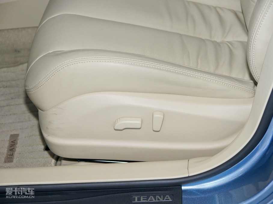 2011[ 2.5XL I(lng)Ȱ