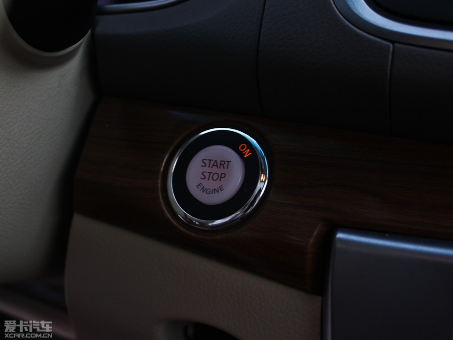 2011[ 2.5XL I(lng)Ȱ