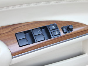 20112.5XL-NAVI I {܇ƅ^	