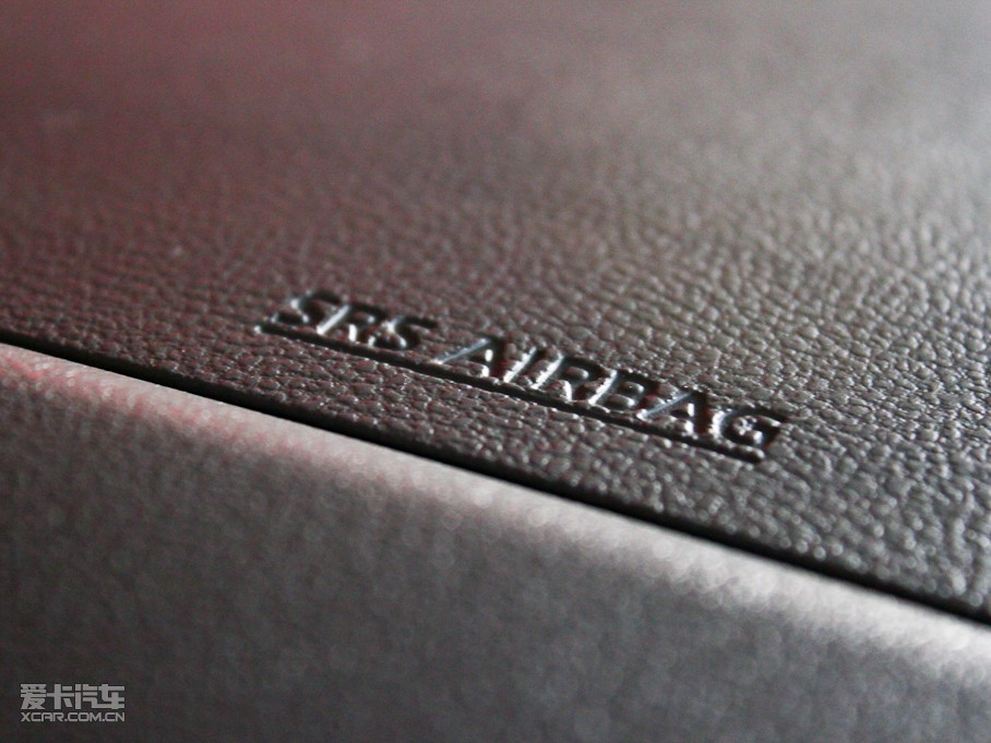 2011��ꖹ� 1.5XV CVT���F��