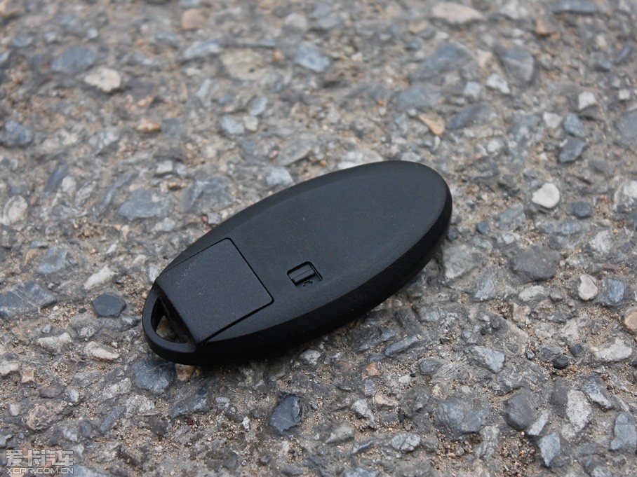 2011��ꖹ� 1.5XV CVT���F��