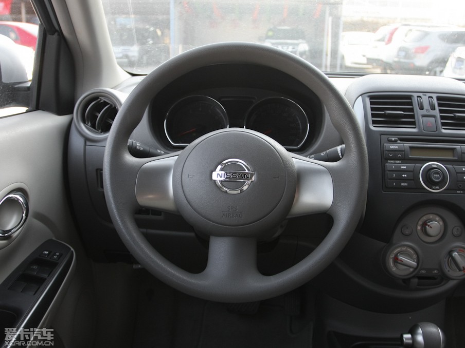 2011��ꖹ� 1.5XL CVT���A��