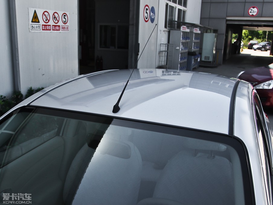 2011��ꖹ� 1.5XE CVT���m��