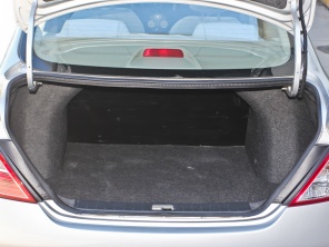 東風日產(chǎn)2011款陽光