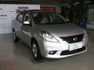 2011款1.5XE 手动舒适版 整体外观