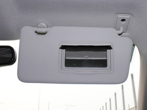 2011款1.5XV CVT尊贵版 遮阳板（左）