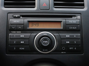 2011款1.5XV CVT尊贵版 音响调节