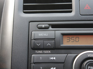 2011款1.5XV CVT尊贵版 中控区