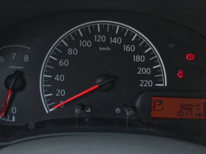 2011款1.5XE CVT舒适版 中控区