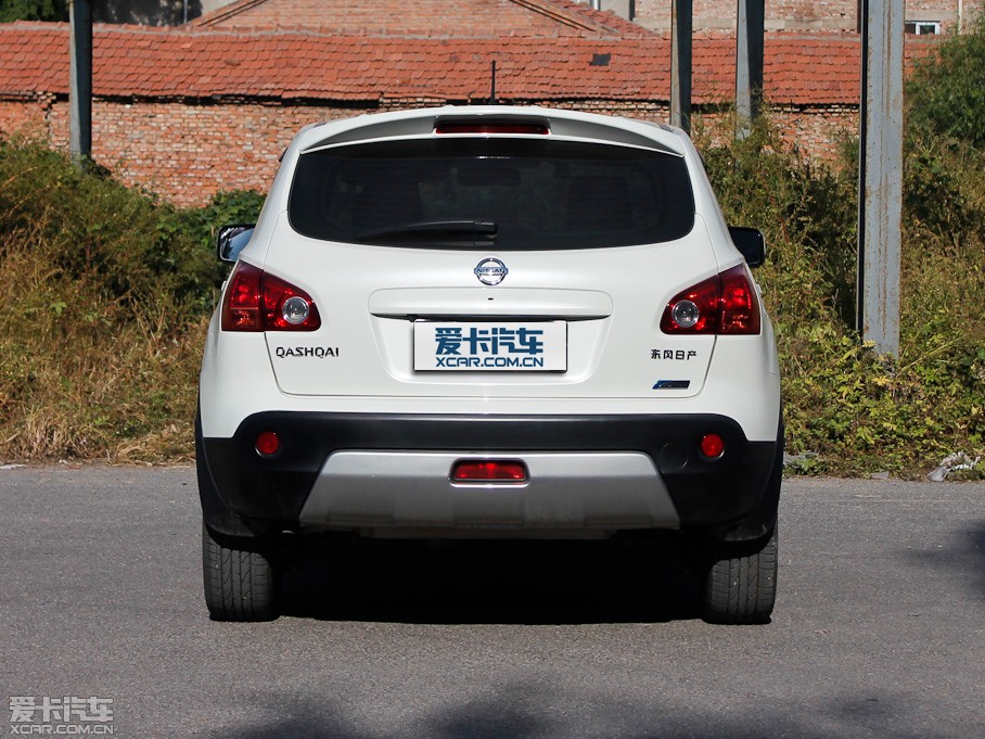 2011п 2.0XV CVT(q)()