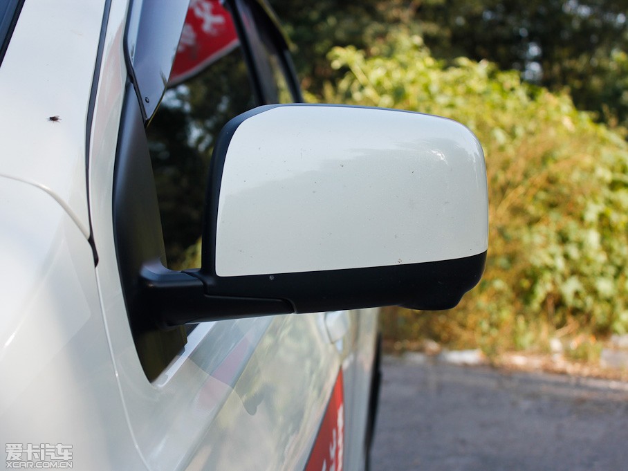 2011п 2.0XV CVT(q)()