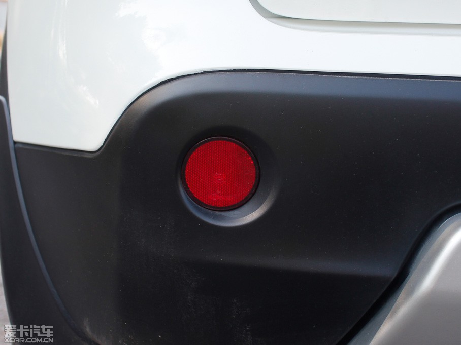 2011п 2.0XV CVT(q)()