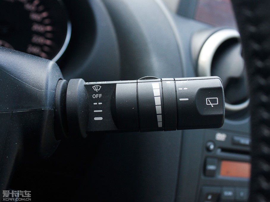 2011п 2.0XV CVT(q)()