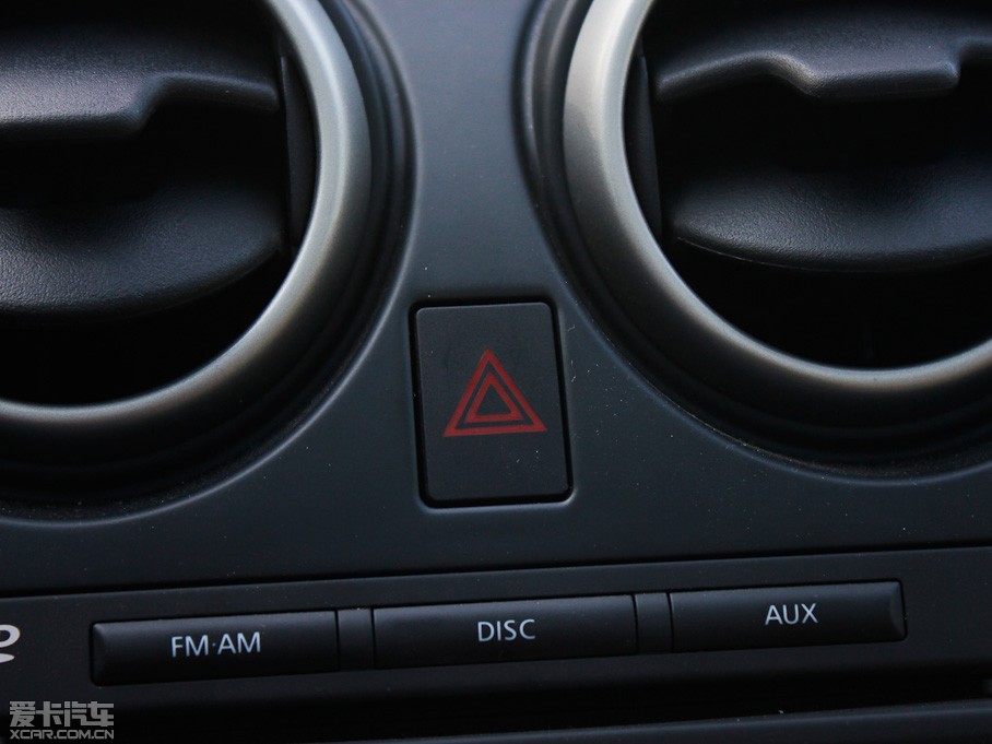 2011п 2.0XV CVT(q)()