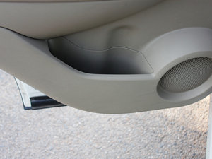 20112.0XV CVT(q)() g