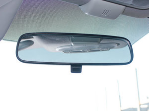 20112.0XV CVT(q)() g