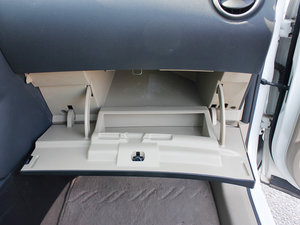 20112.0XV CVT(q)() g