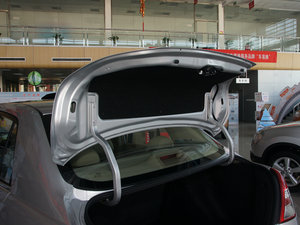 2009款1.6L 自动科技版 空间座椅