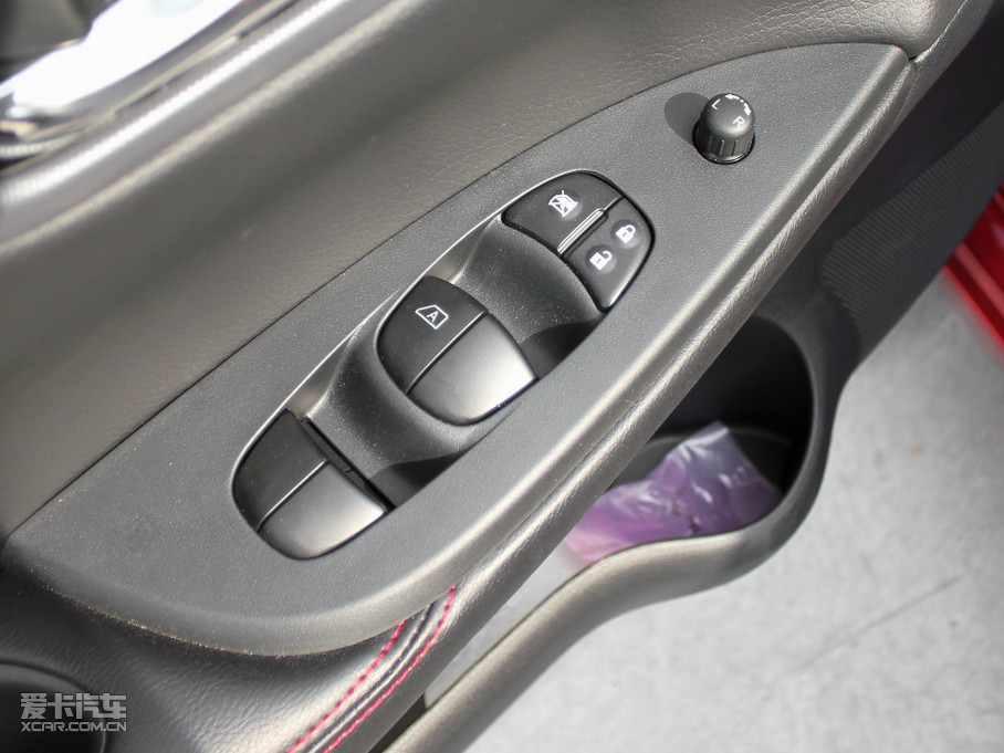 2011U_(d) 1.6T CVT¿