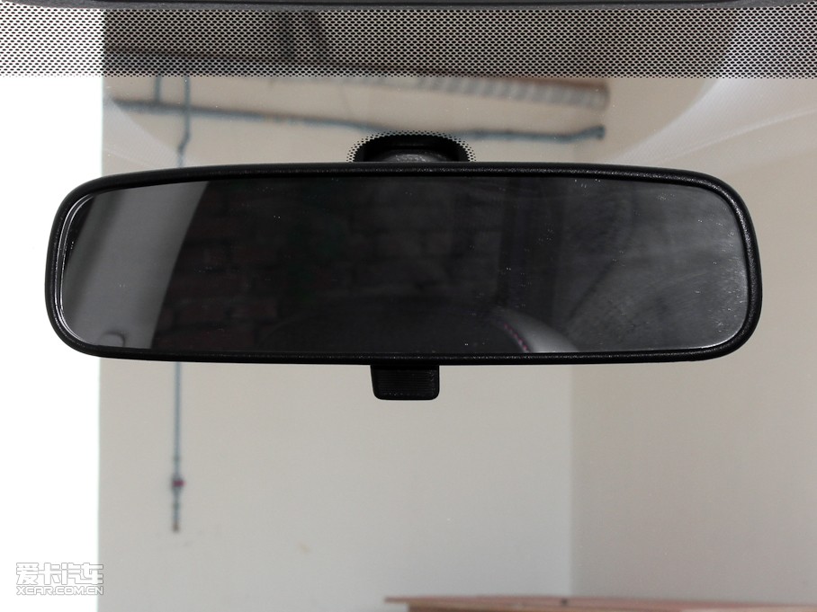 2011U_(d) 1.6T CVT¿