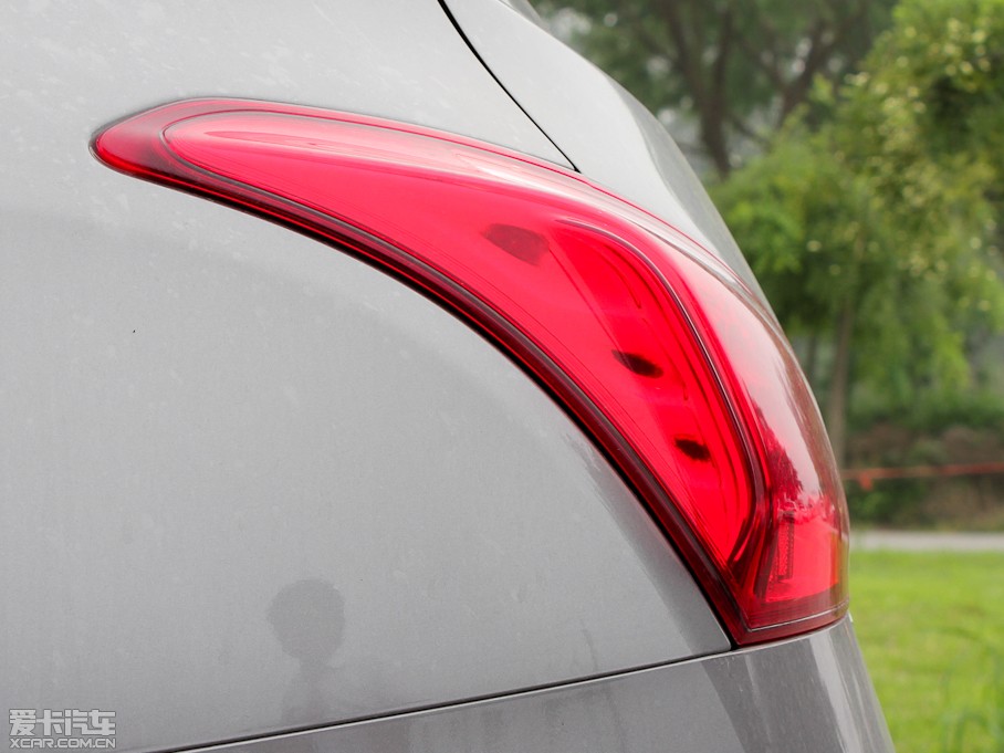 2011U_(d) 1.6L ք(dng)m