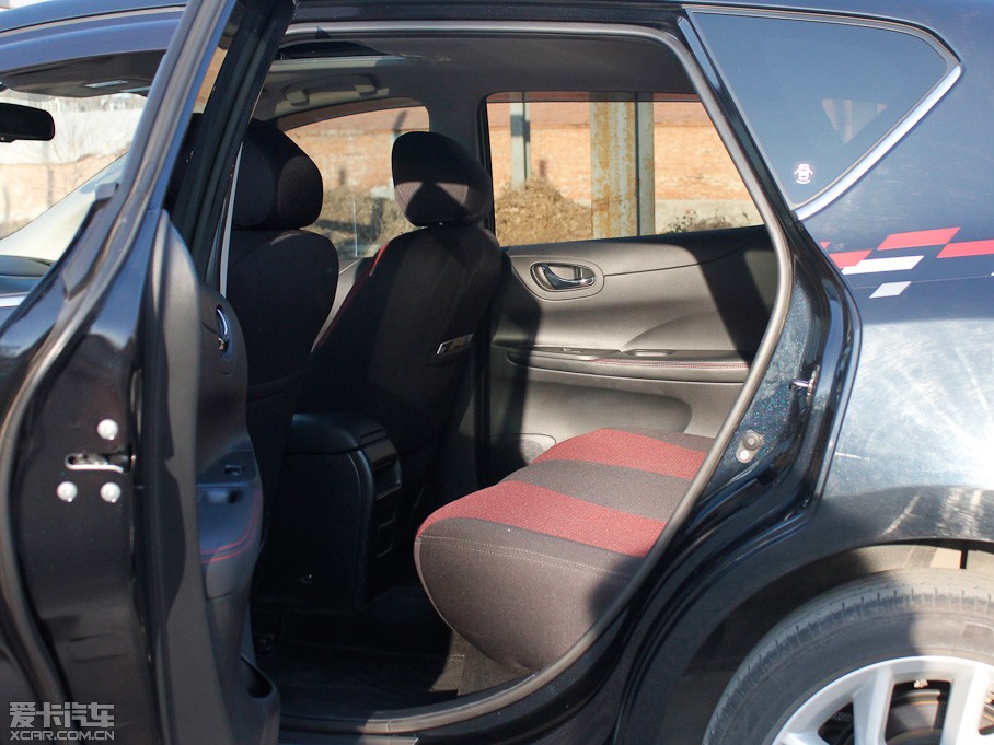 2011U_(d) 1.6T CVTń(dng)