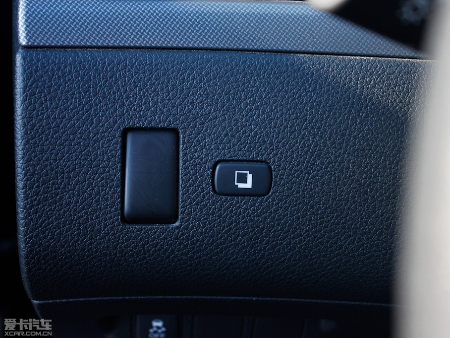 2011U_(d) 1.6T CVTń(dng)