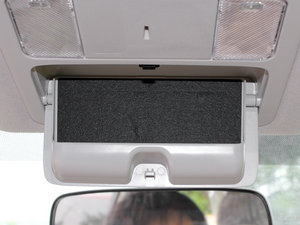 2011款1.6L 手动舒适版 空间座椅