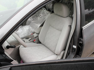 2011款1.6L 手动舒适版 主驾驶座椅