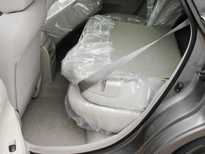 2011款1.6L 手动舒适版 空间座椅