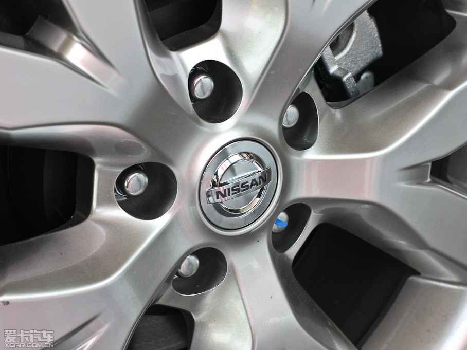 2011����m 3.5L ����