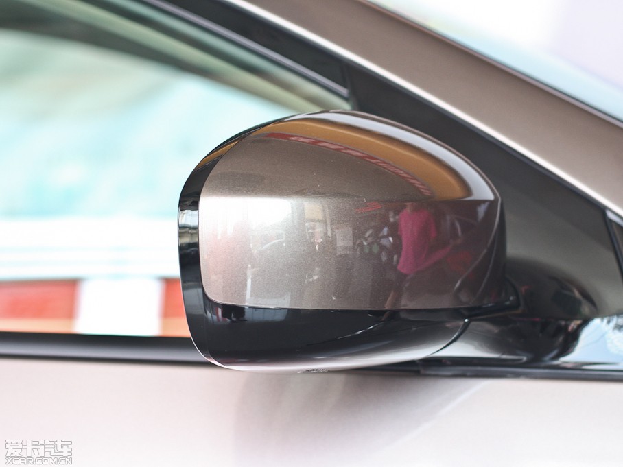 2011����m 3.5L ����