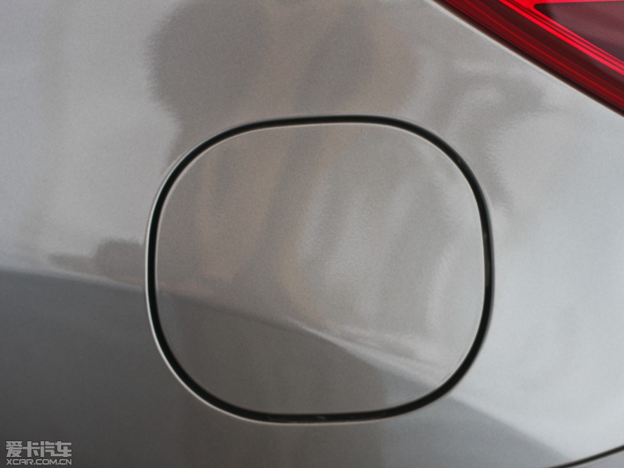 2011����m 3.5L ���(q��)��