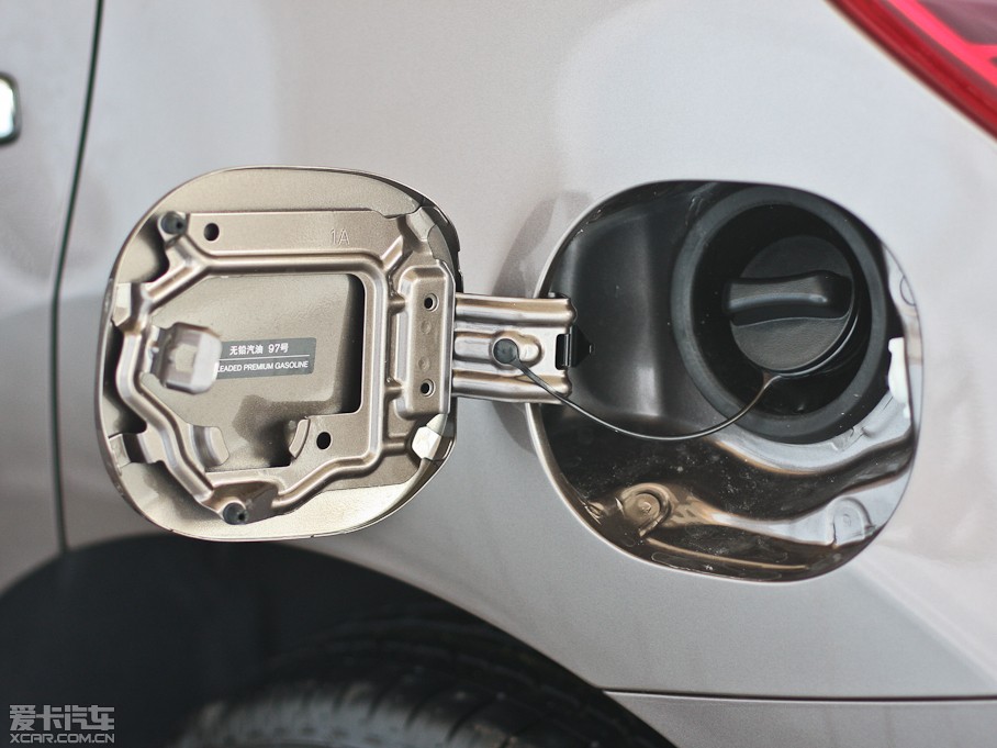 2011����m 3.5L ���(q��)��