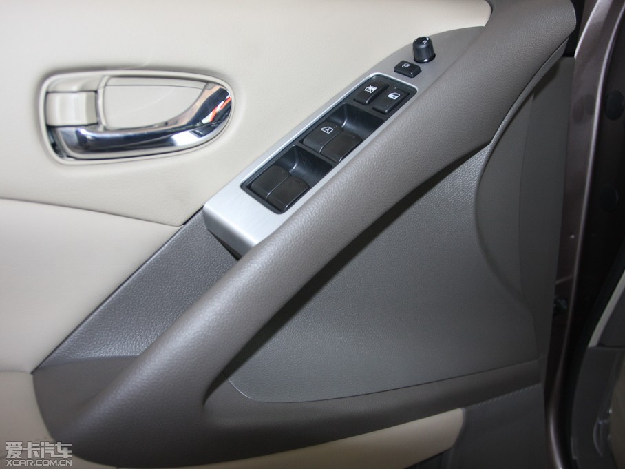 2011����m 3.5L ����