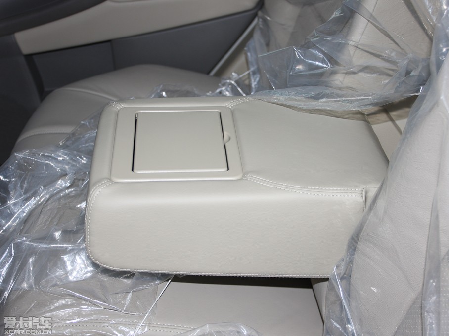 2011����m 3.5L ���(q��)��