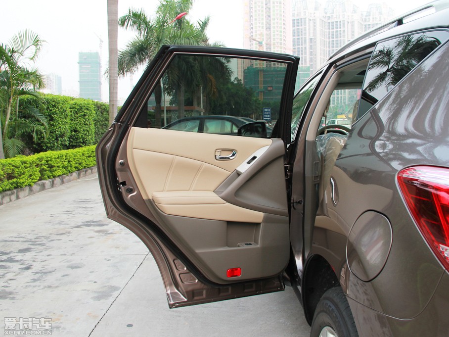 2011����m 3.5L ����