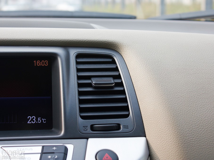 2011����m 3.5L ����