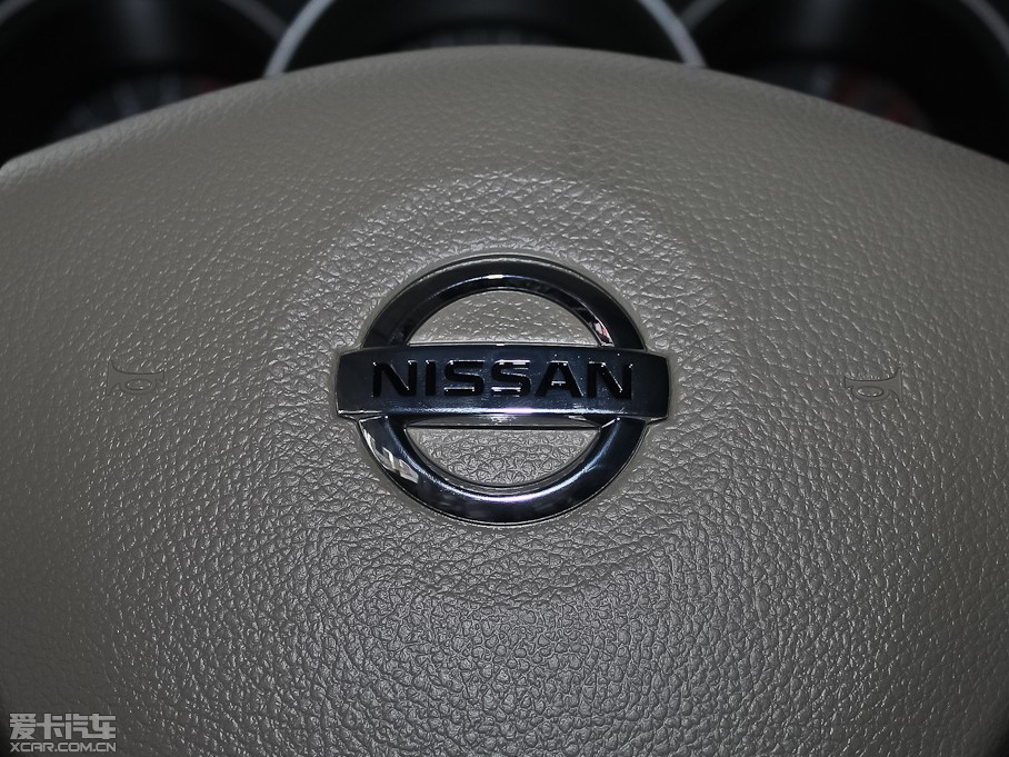 2012܎ (jng) 1.6XL ԄӺA