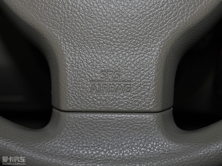 2012��܎�� ���� 1.6XL �ԄӺ��A��