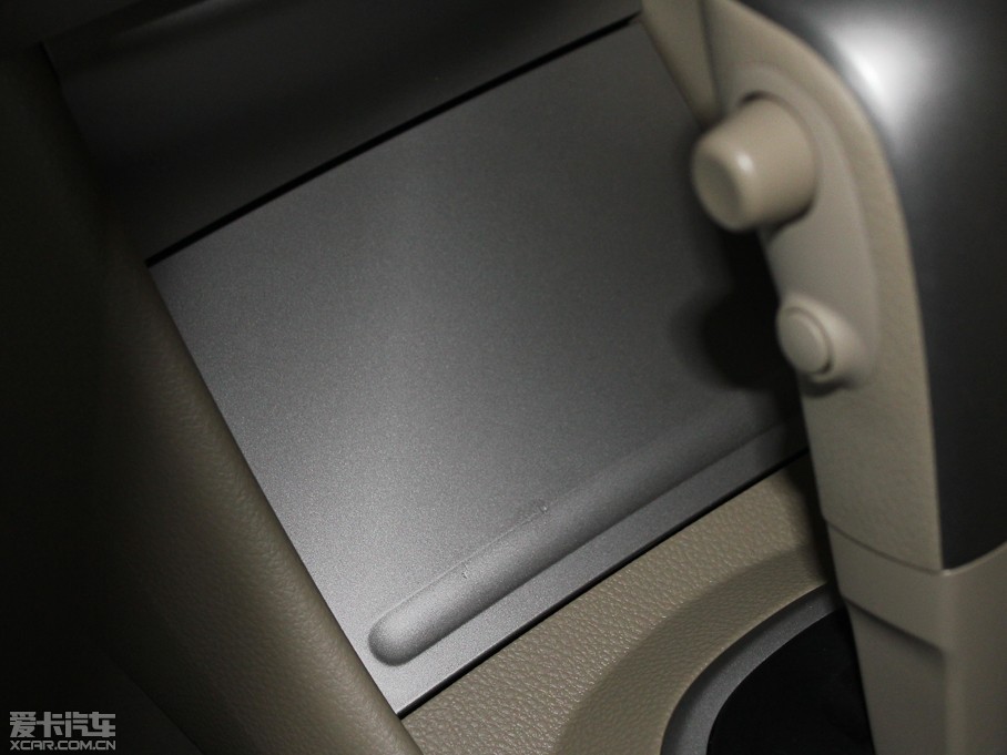 2012܎ (jng) 1.6XL ԄӺA