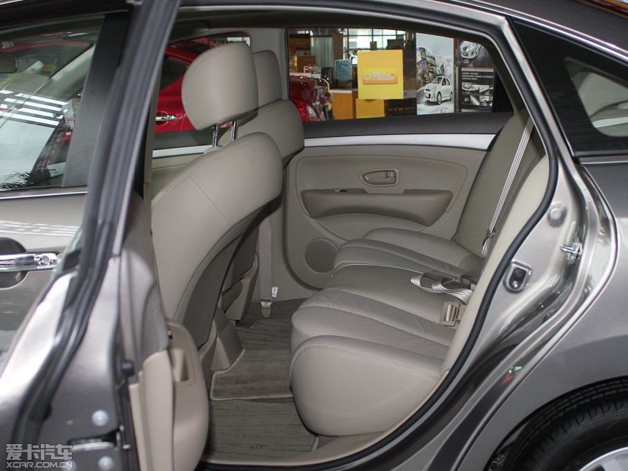 2012܎ (jng) 1.6XL Ԅ(dng)A