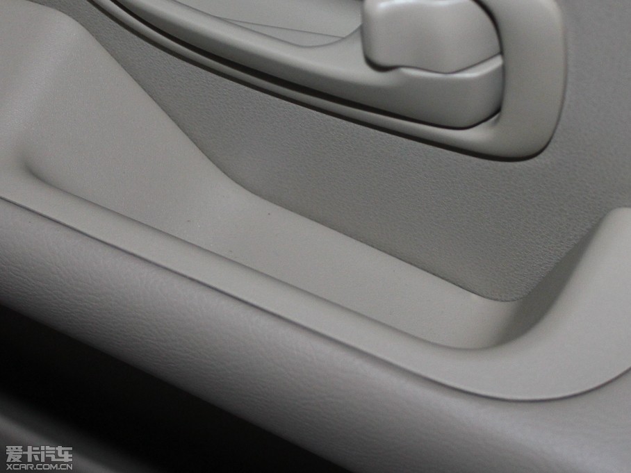 2012��܎�� ��(j��ng)�� 1.6XL �ԄӺ��A��