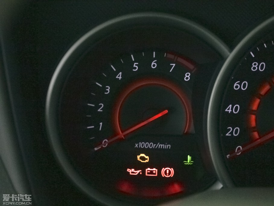 2012܎ (jng) 1.6XL ԄӺA