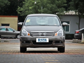 東風(fēng)日產(chǎn)2012款軒逸經(jīng)典