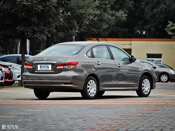 東風日產2012款軒逸經典