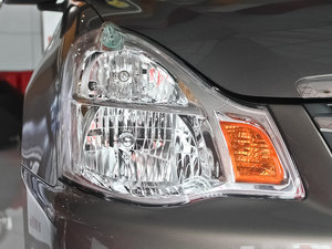 2012 1.6XL ԄӺA ^