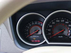 2012 1.6XE Ԅm п؅^